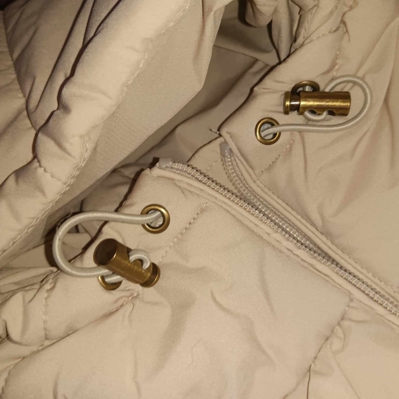 Women's Ralph Lauren creamWomen's Ralph Lauren cream - Picture 3 of 7